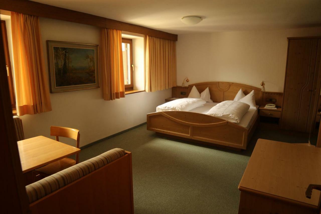 gasthof pension rössl Nova Ponente Exteriör bild